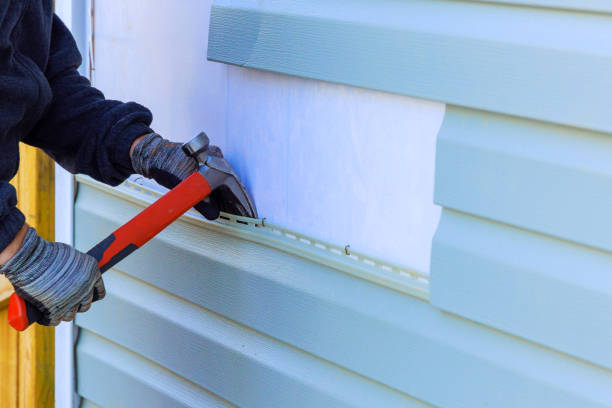 Reliable Emergency Siding Repair contractor in Arlington Heights, IL by Superior Siding Solutions